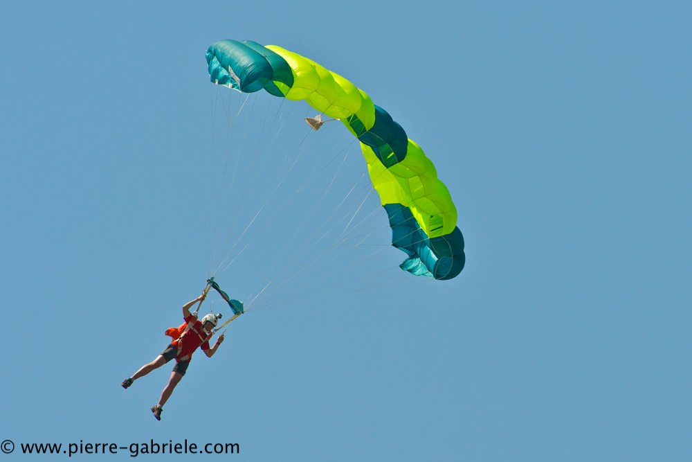 paras_2741.jpg