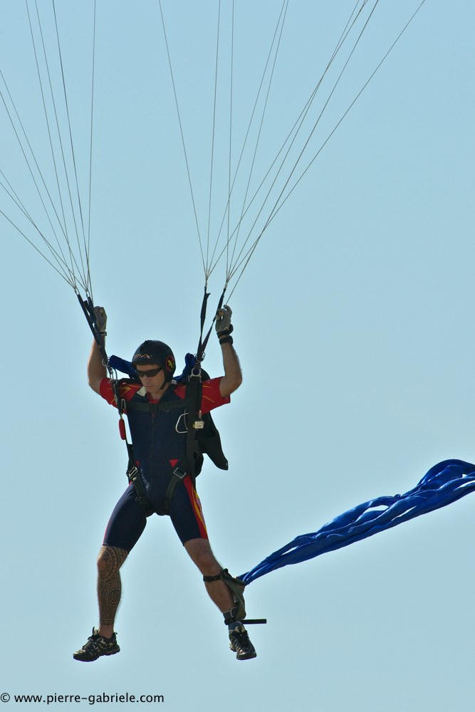 paras_2755.jpg