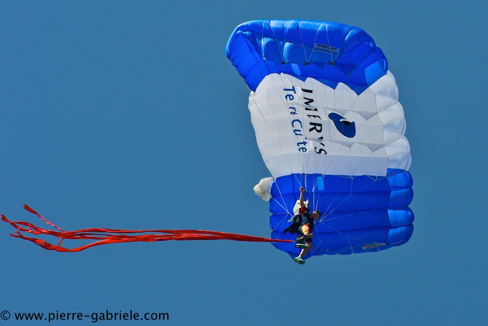 paras_2757.jpg