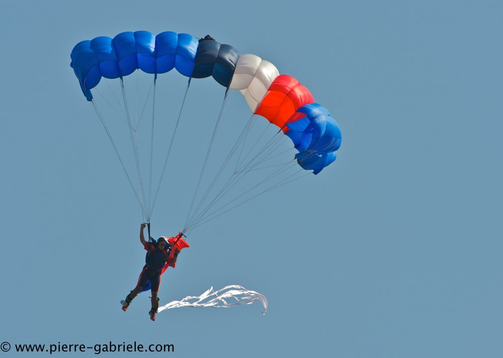 paras_2837.jpg