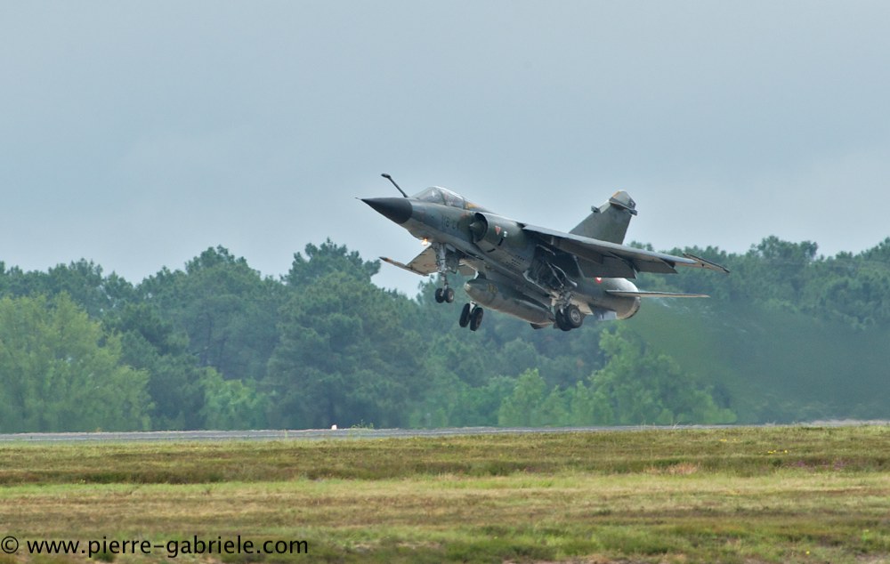 mirage-f1_4125.jpg