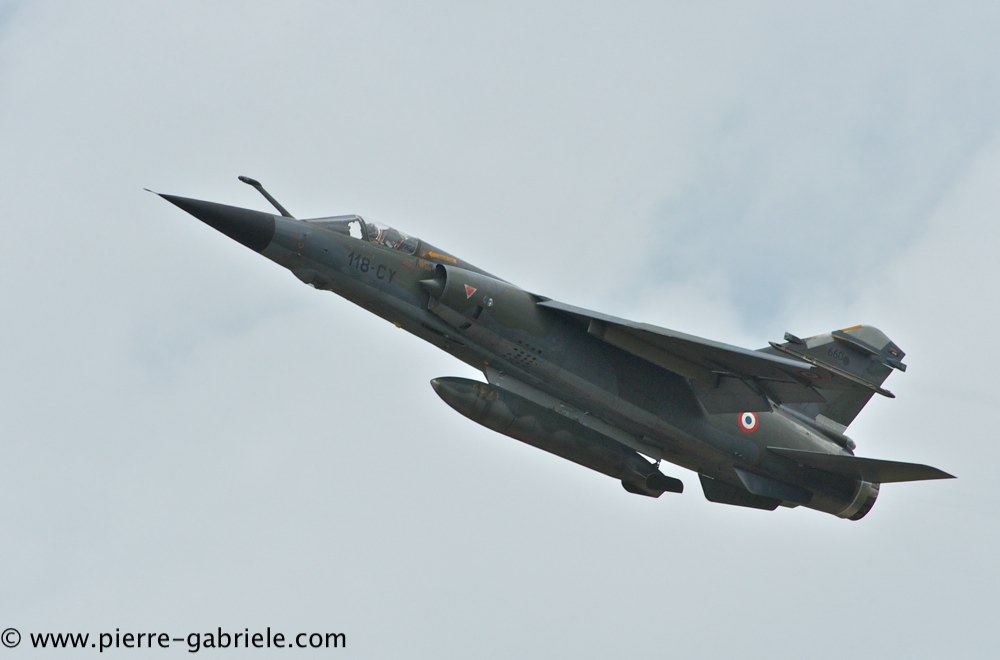 mirage-f1_4128.jpg