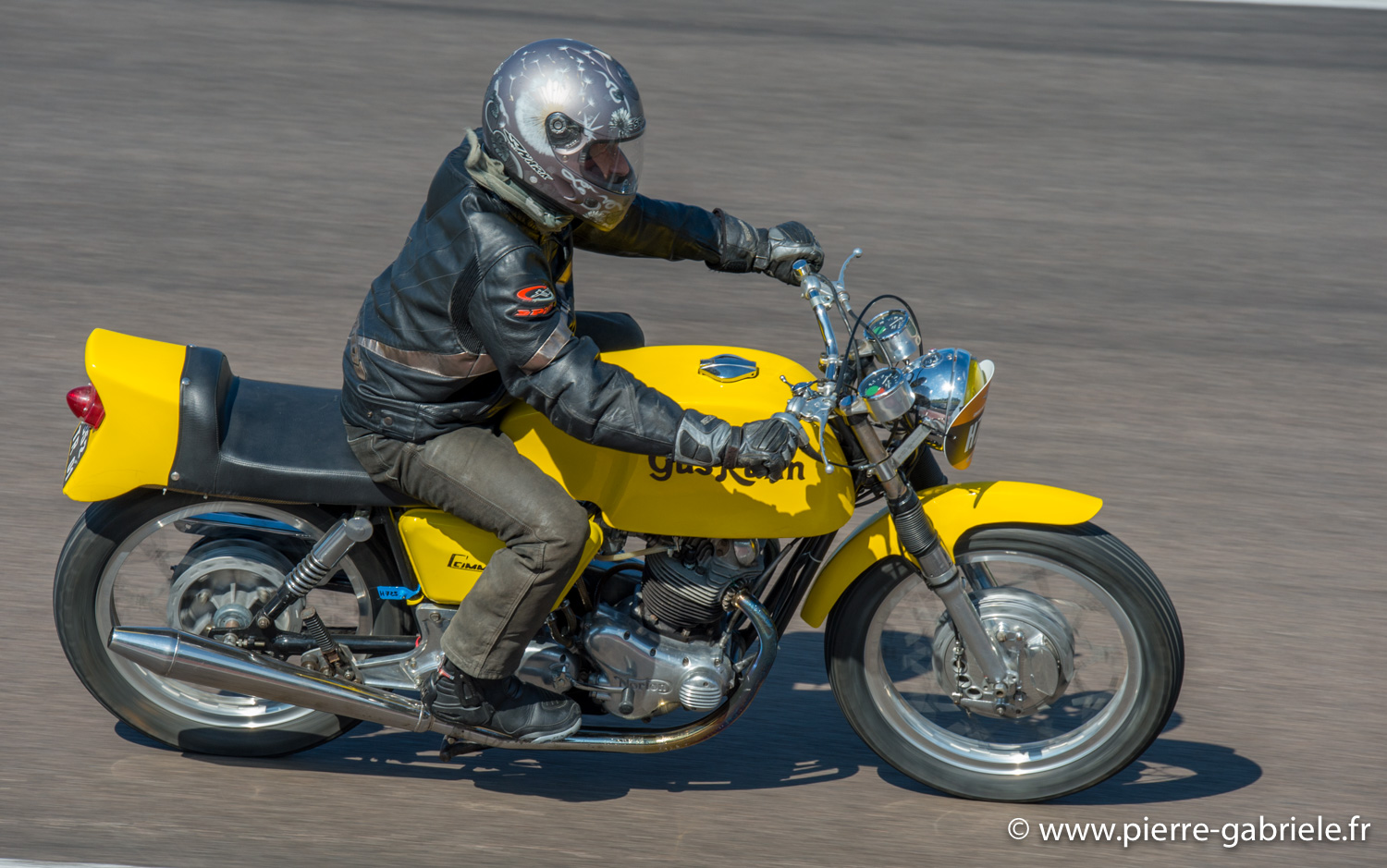 serie-h_9906.jpg