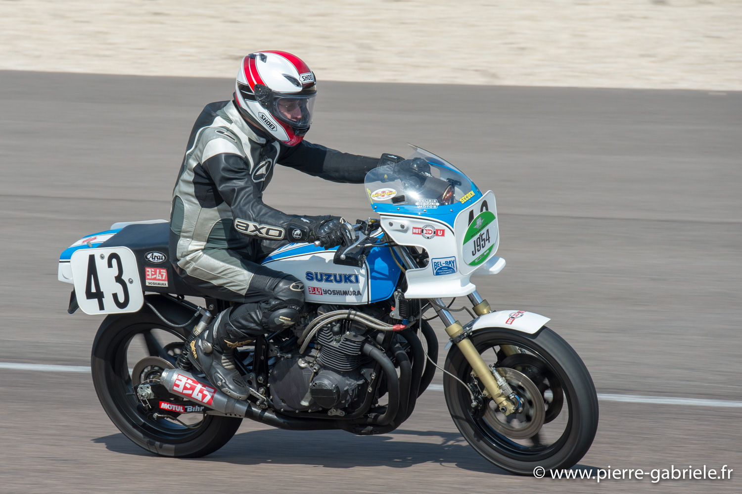 serie-j_1008.jpg