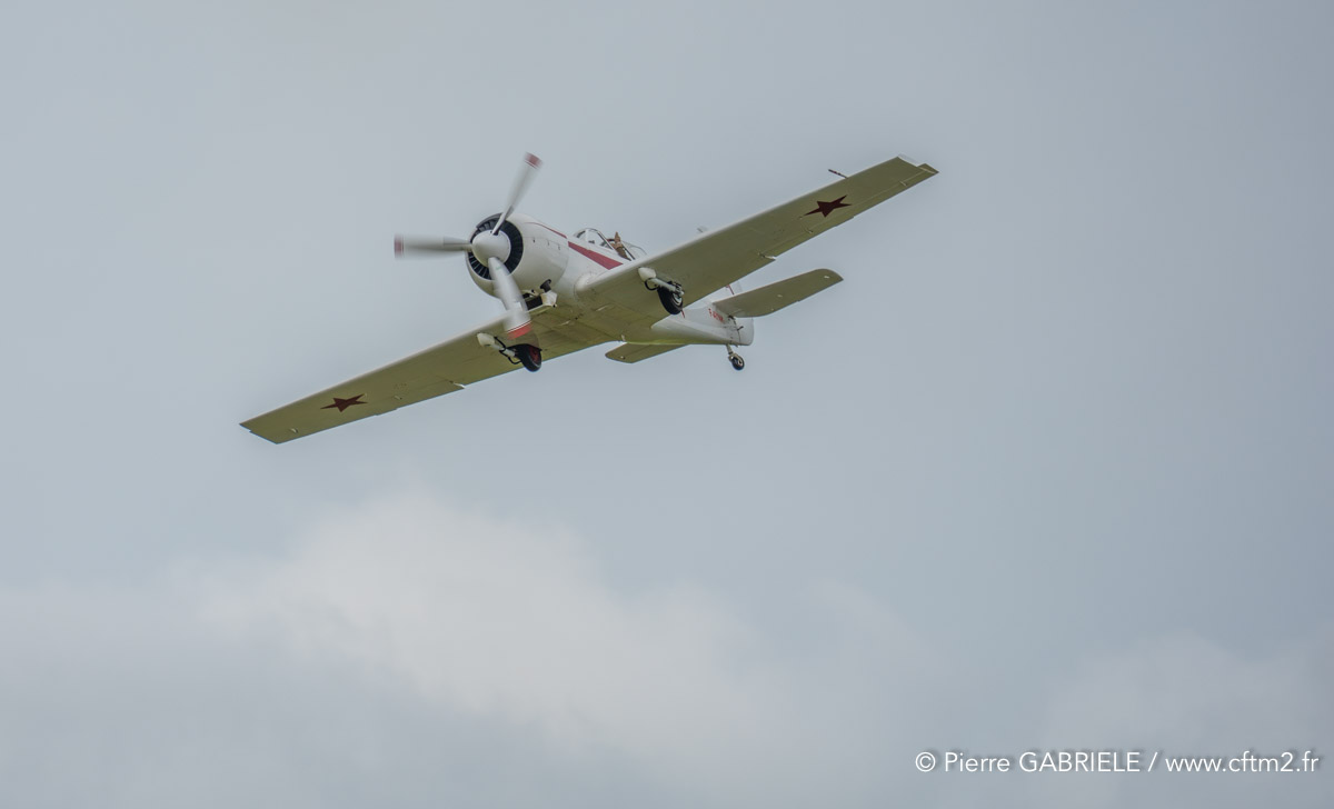 yak50-A7V_01054260.jpg
