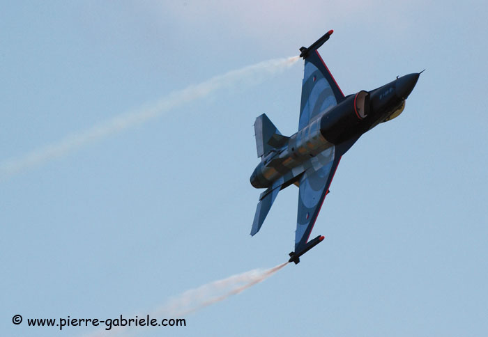 f16_7274.jpg