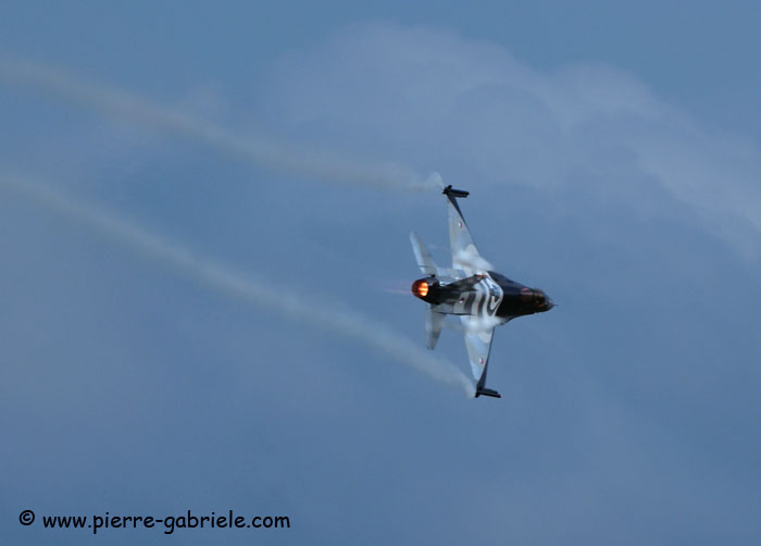 f16_7284.jpg