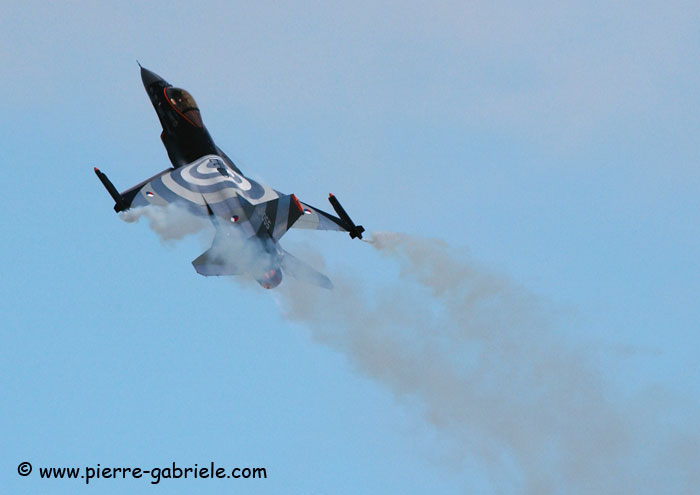 f16_7299.jpg