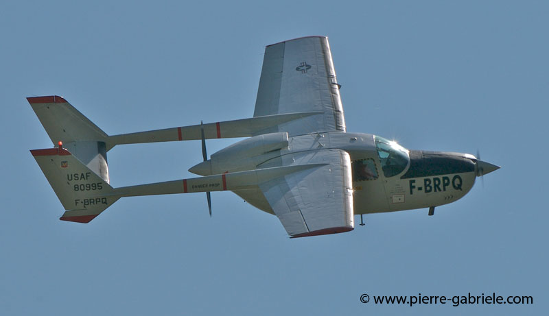 cessna_2047.jpg