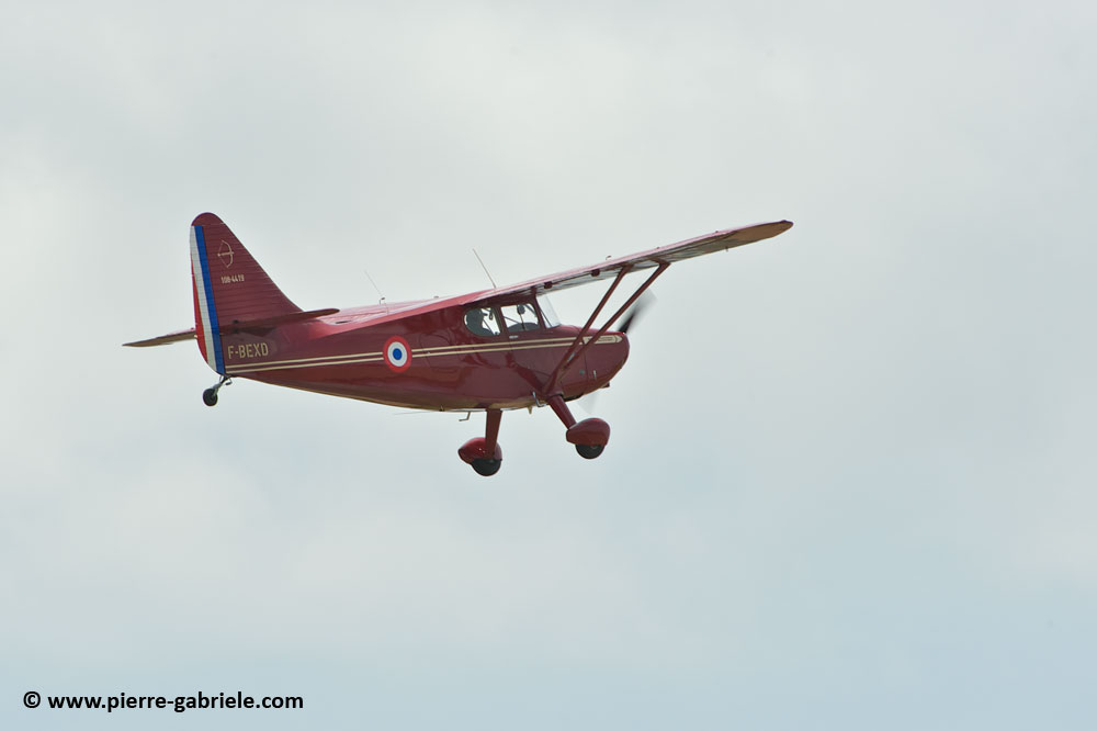 stinson108_7872.jpg