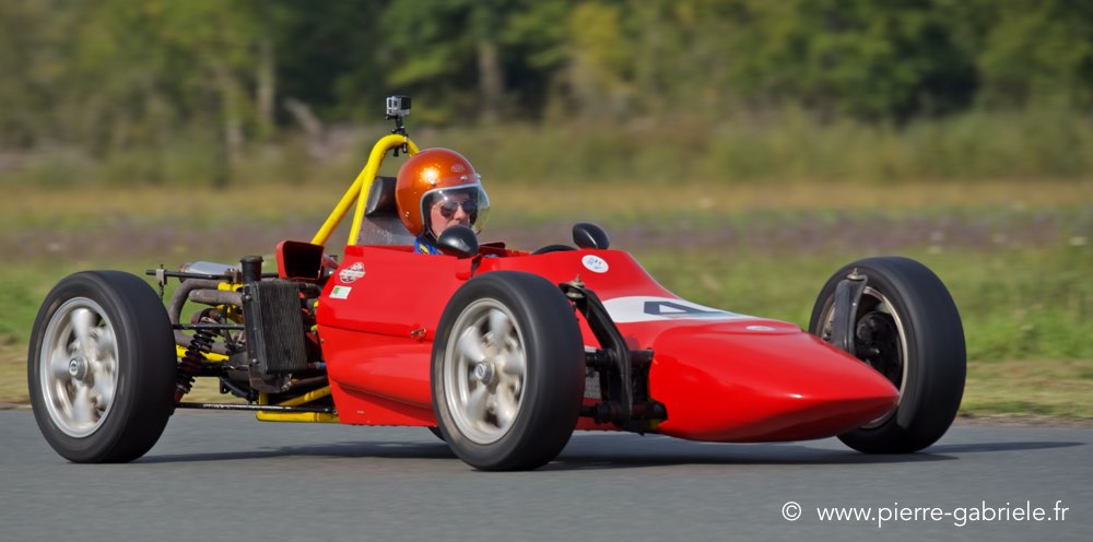 monoplace_4864.jpg