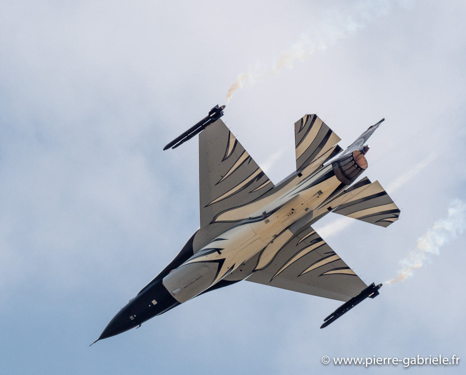 f16-belge-g93_1208.jpg