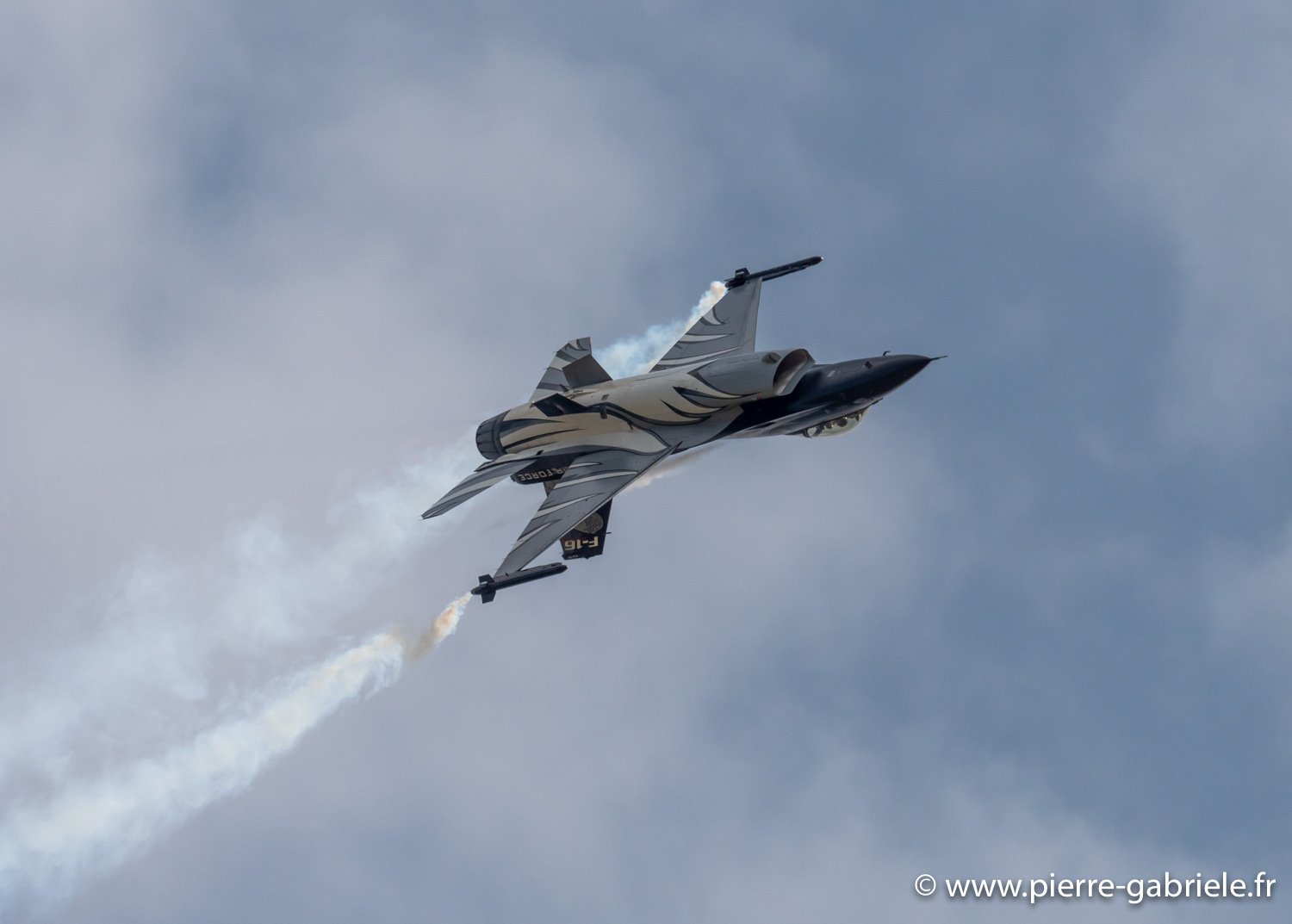 f16-belge-g93_1232.jpg