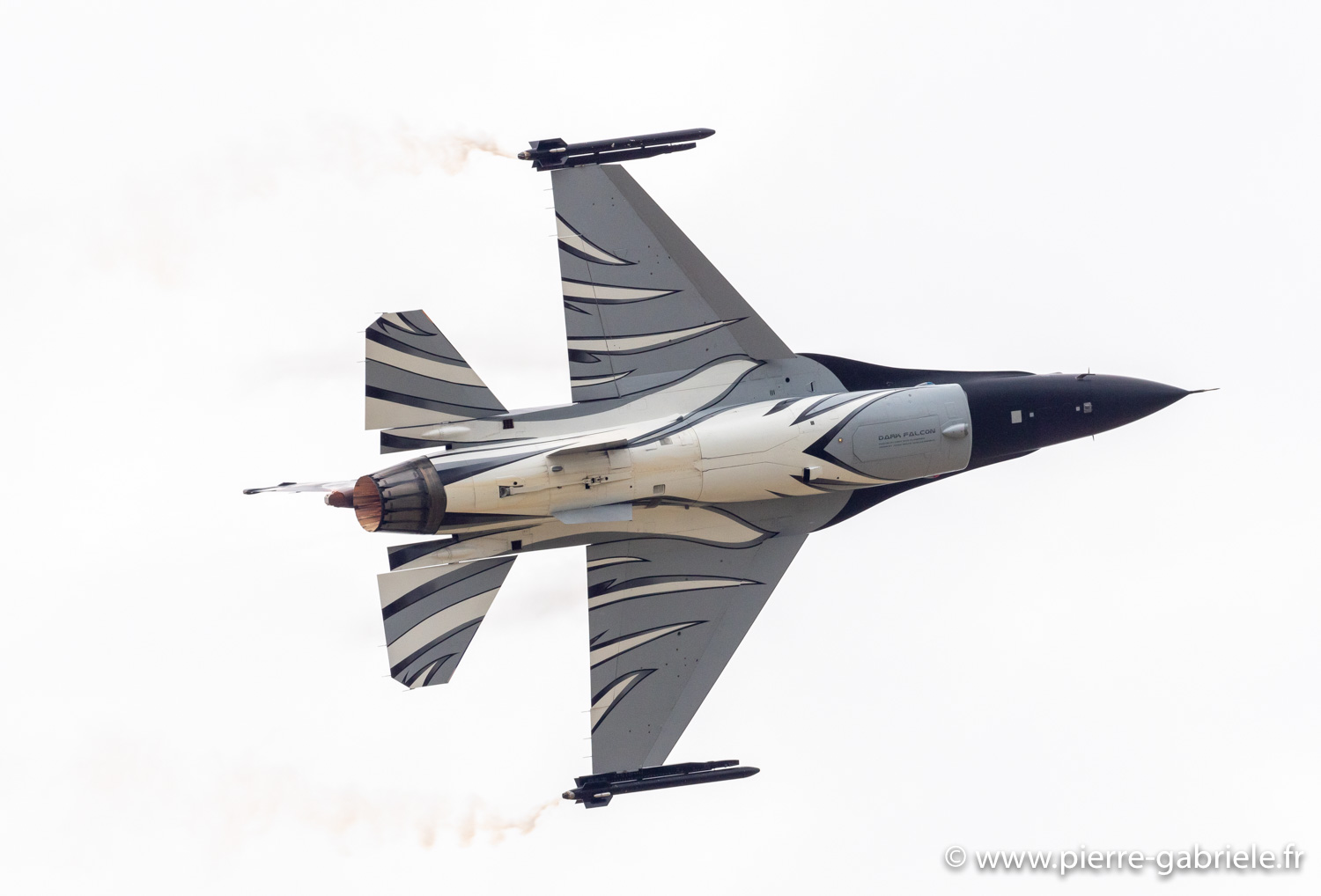 f16-g93_1047.jpg