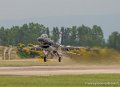 f16-g93_1027