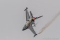 f16-g93_1089