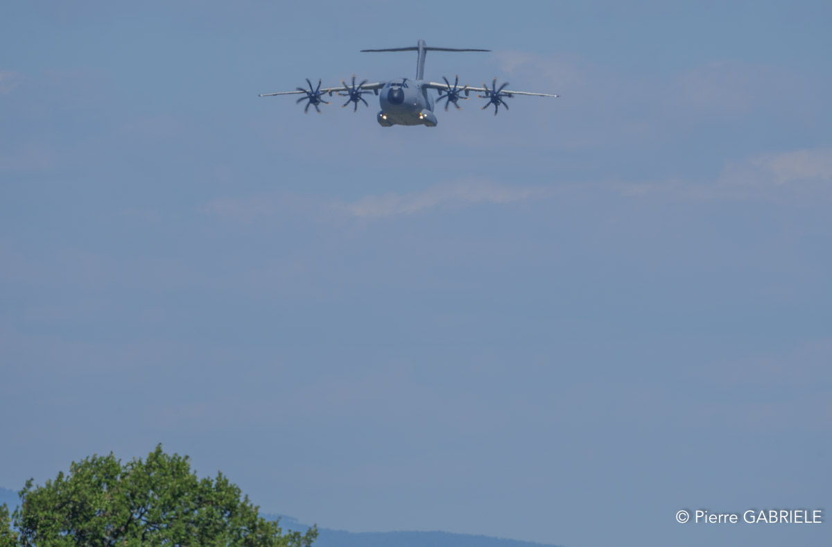 a400-a74n_03094.jpg