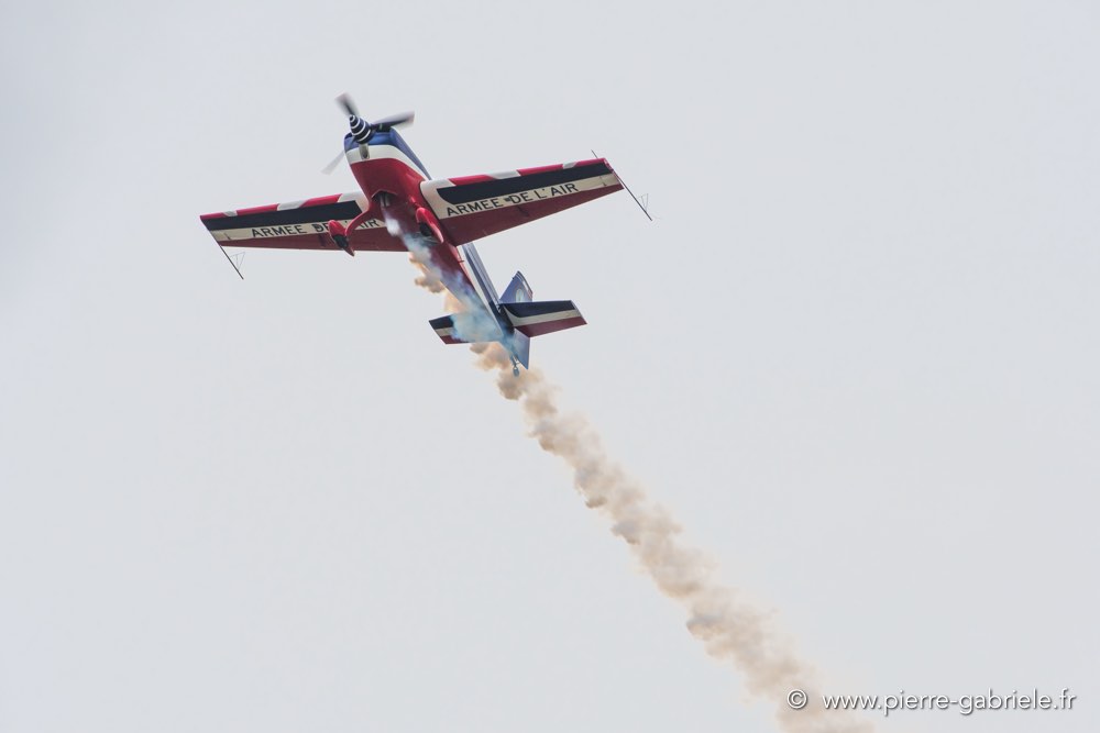 extra330-d500_5105.jpg