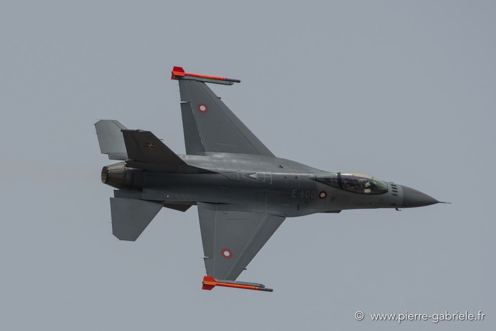 f16-d500_5554.jpg