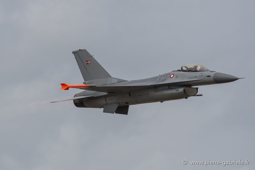 f16-d500_5586.jpg