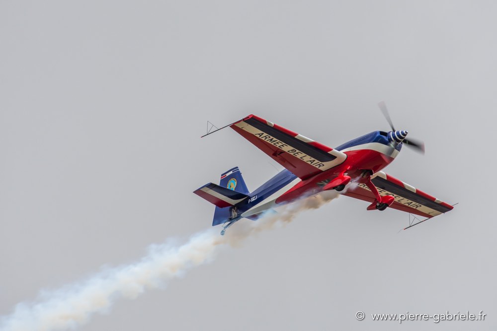 extra330-d500_4815.jpg