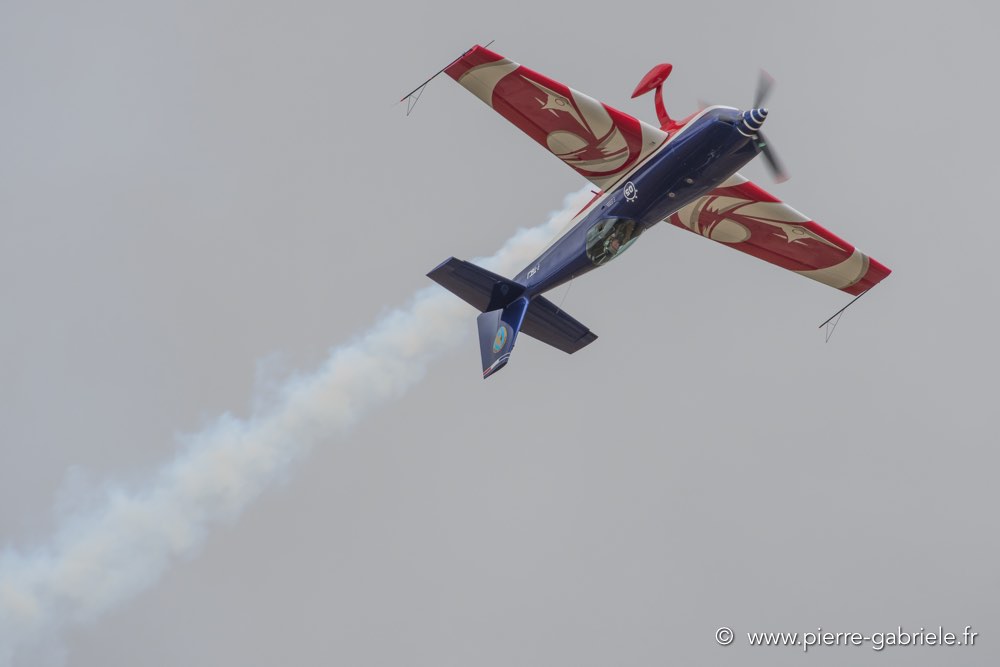 extra330-d500_4825.jpg