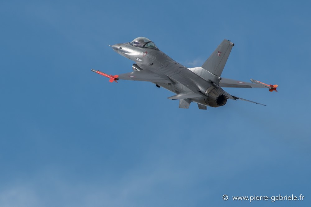 f16-d500_4986.jpg