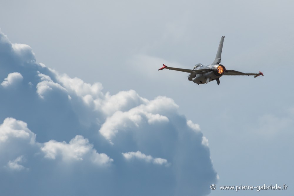f16-d500_5002.jpg