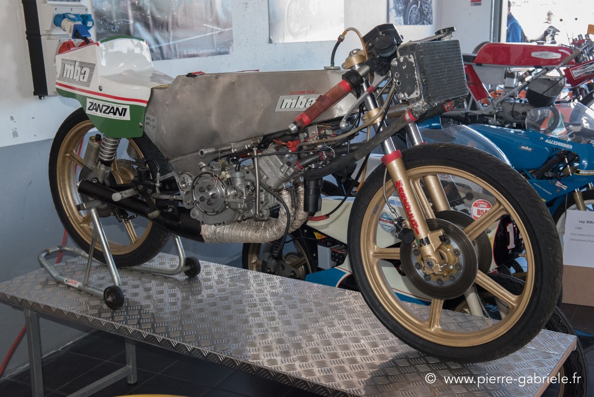 stands-d750_6219.jpg