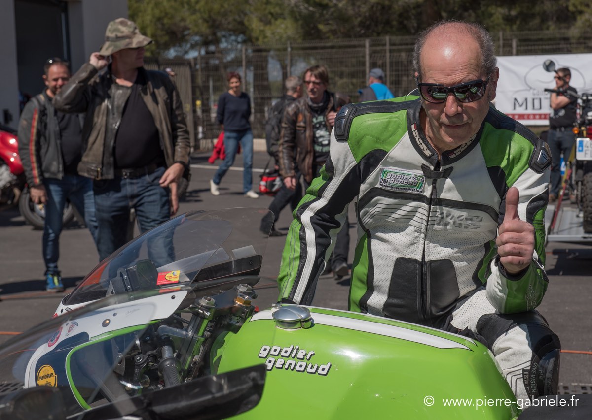 stands-d750_6263.jpg