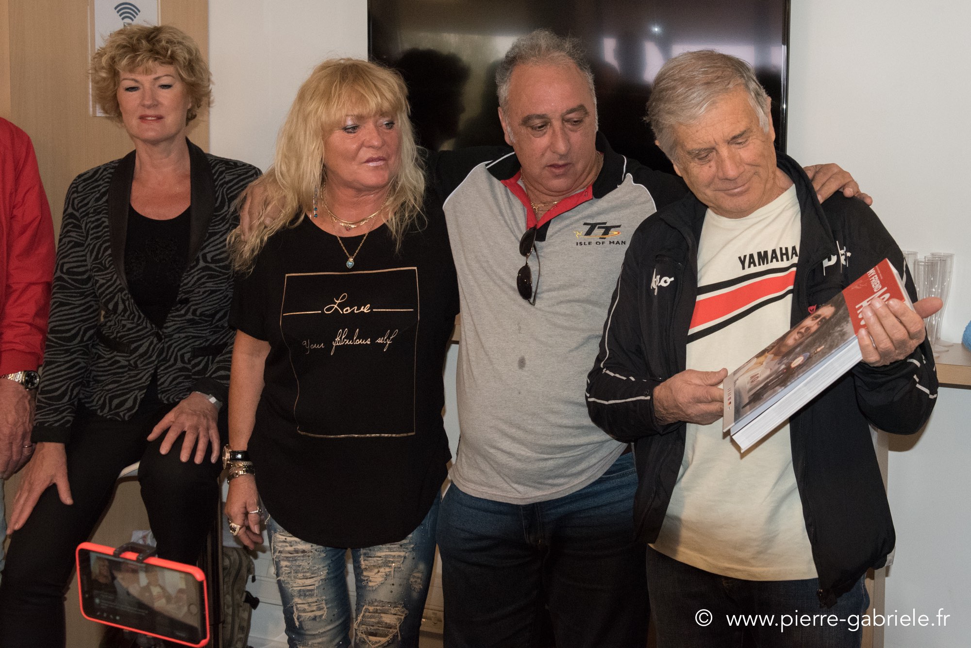 livre-ago-d750_5934.jpg