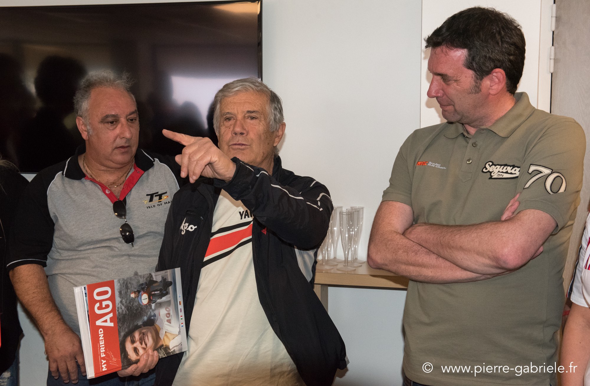 livre-ago-d750_5941.jpg