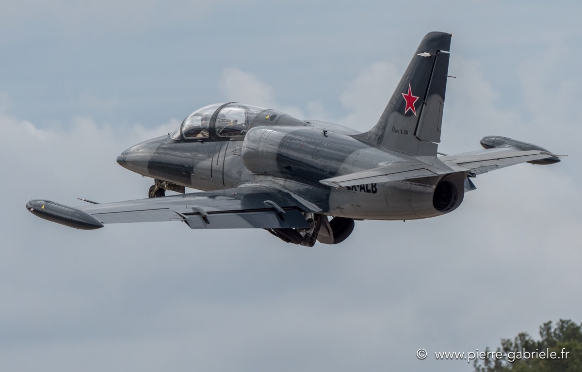 src-g91_1202.jpg