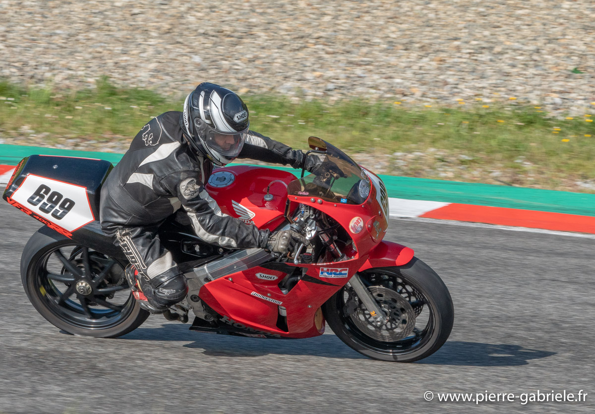 solos-g92_8927.jpg