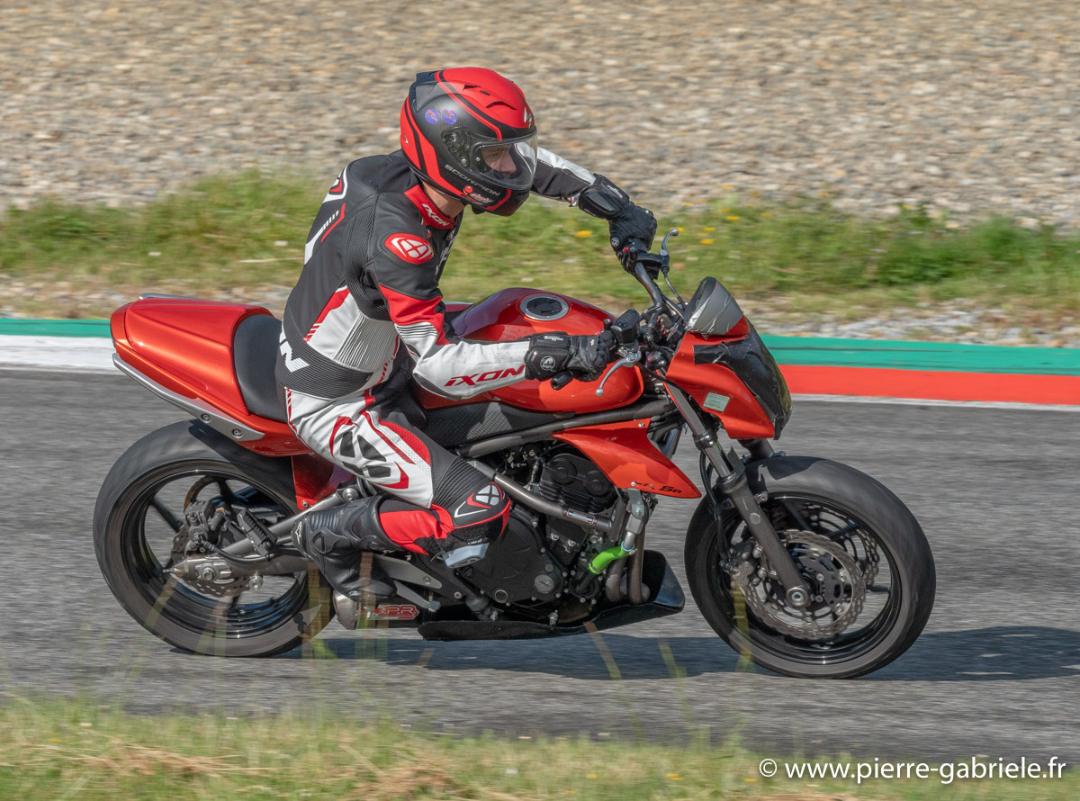 solos-g92_8961.jpg