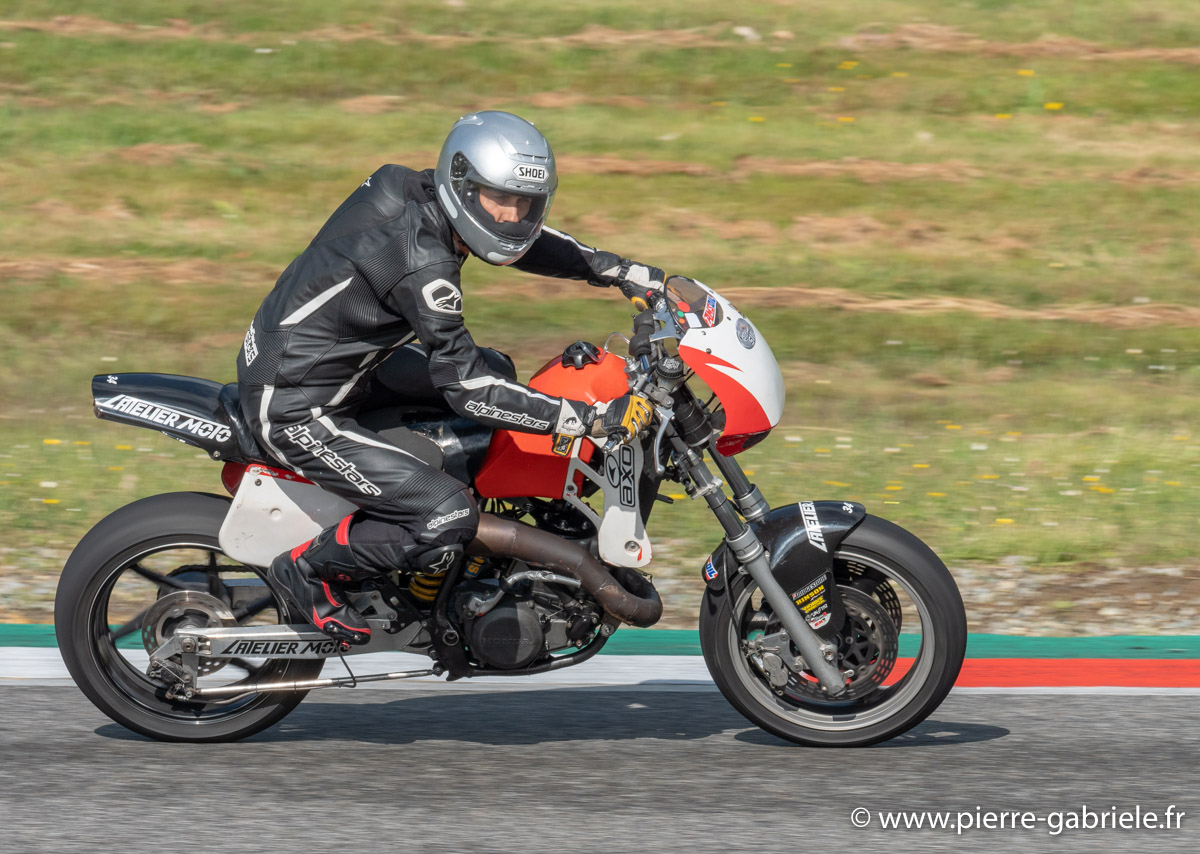 solos-g92_8963.jpg